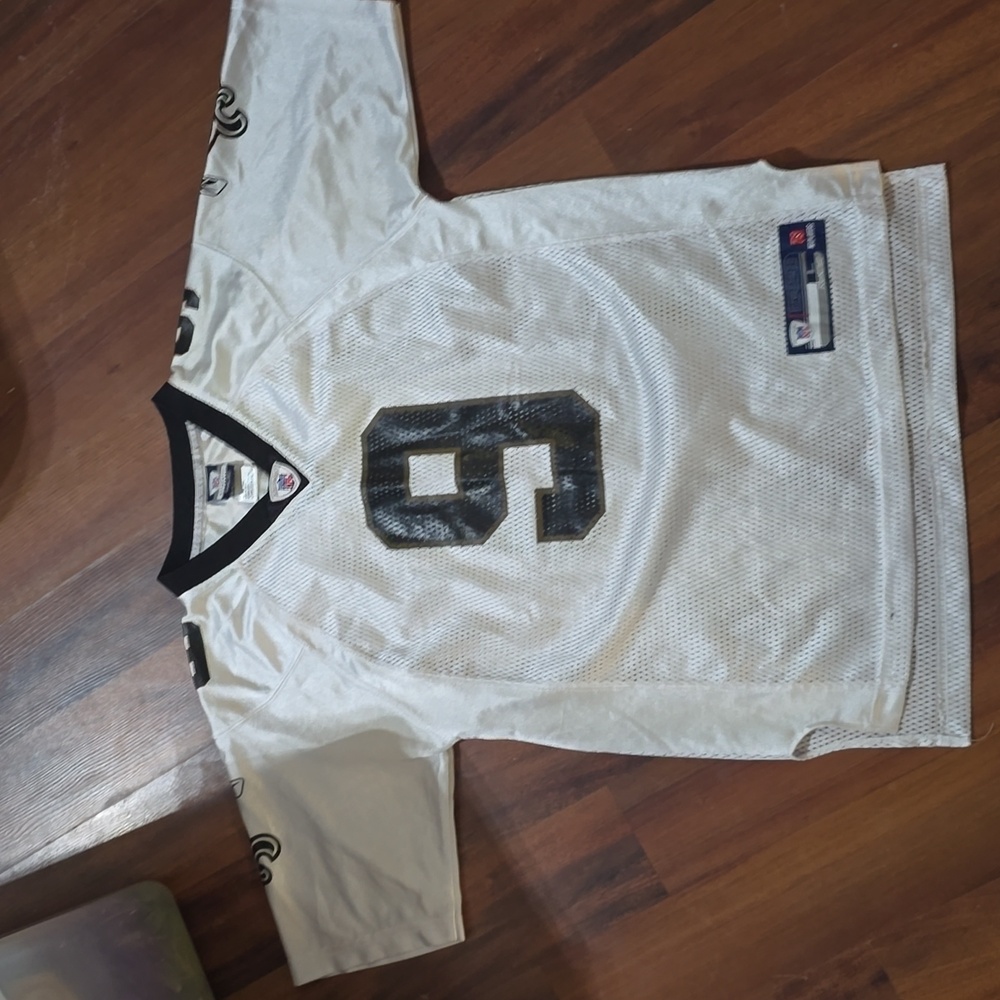 Boys NFL Jersey. Brees No. 9. Size L.